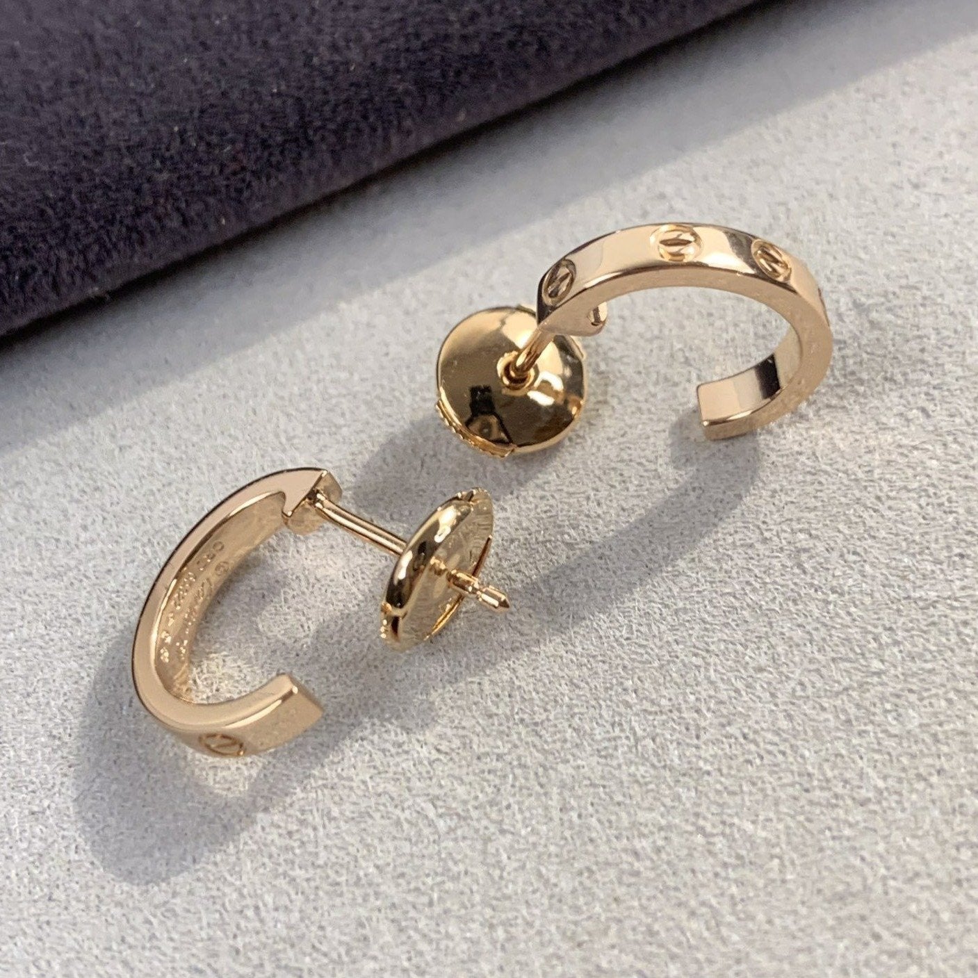 [Vicky]LOVE EARRINGS 2.65MM PINK GOLD