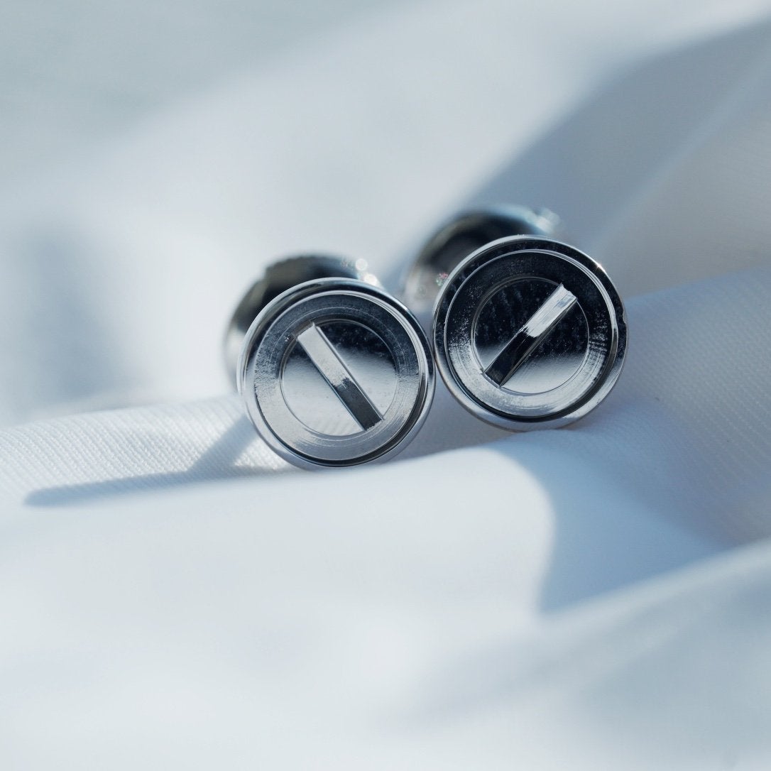 [Vicky]LOVE EARRINGS SILVER 10MM