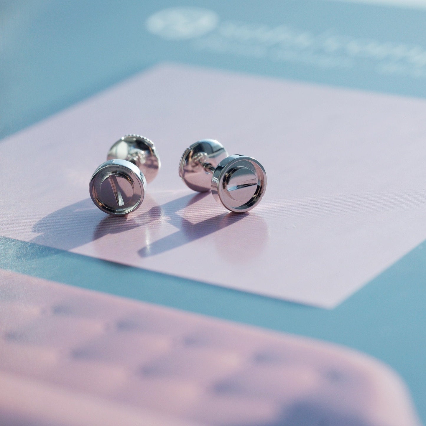 [Vicky]LOVE EARRINGS SILVER 10MM