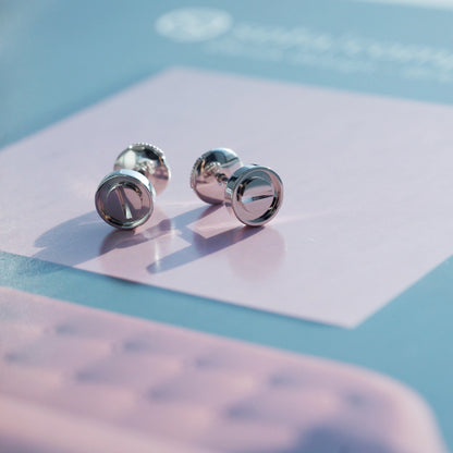 [Vicky]LOVE EARRINGS SILVER 10MM
