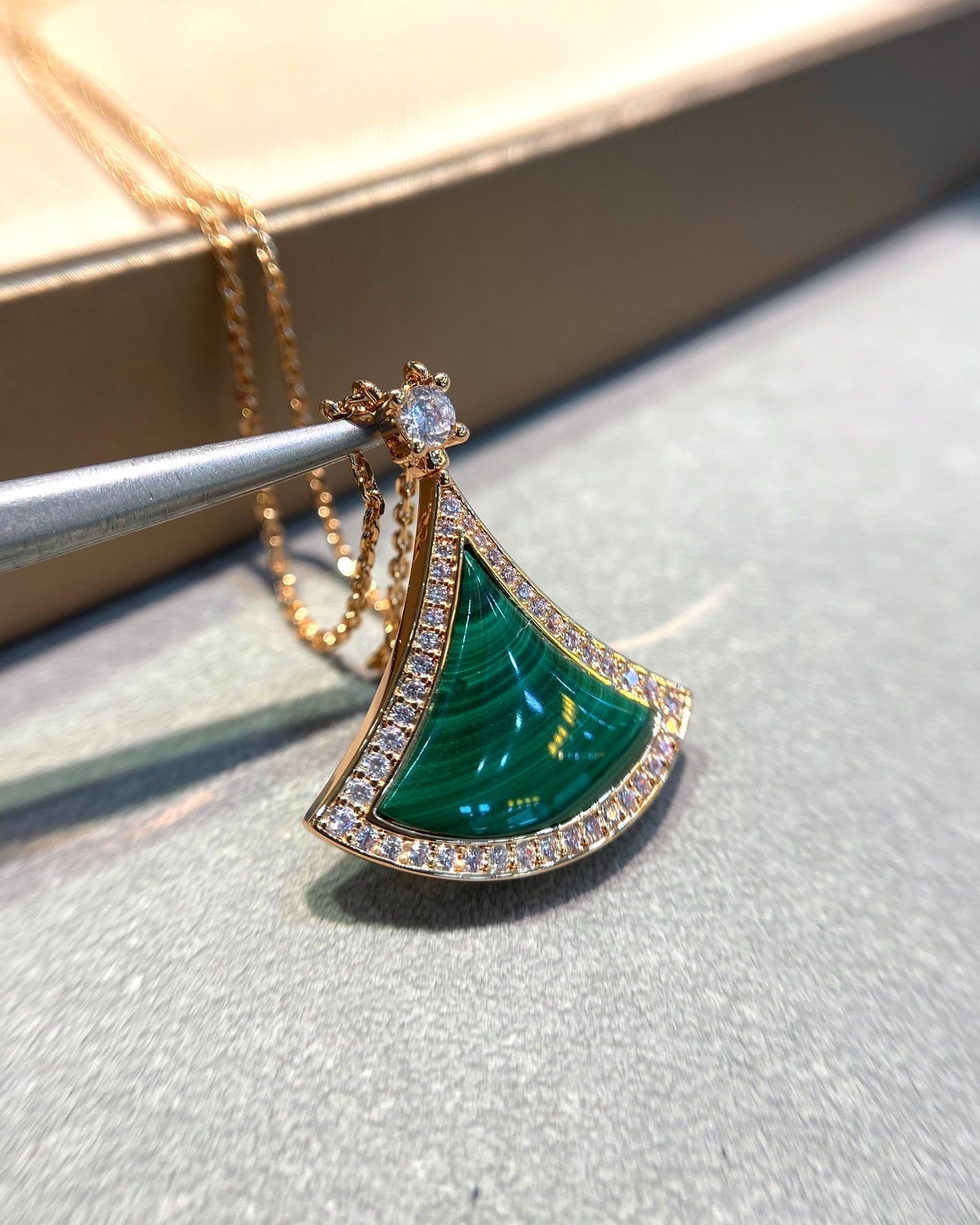 [Vicky]DREAM MALACHITE DIAMOND PAVED PINK GOLD NECKLACE