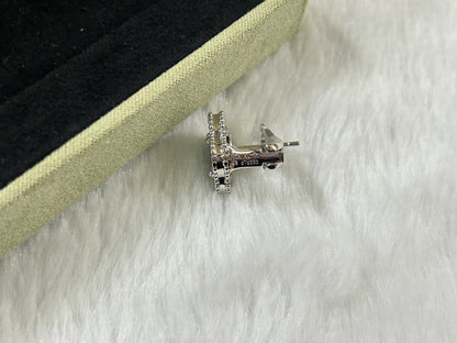 [Vicky]CLOVER PIETERSITE MEDIUM STUD EARRINGS